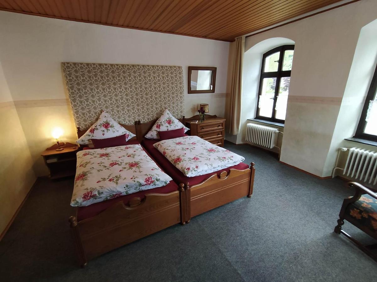 Ferienwohnung Sauerland Burgfenster レンネシュタット エクステリア 写真