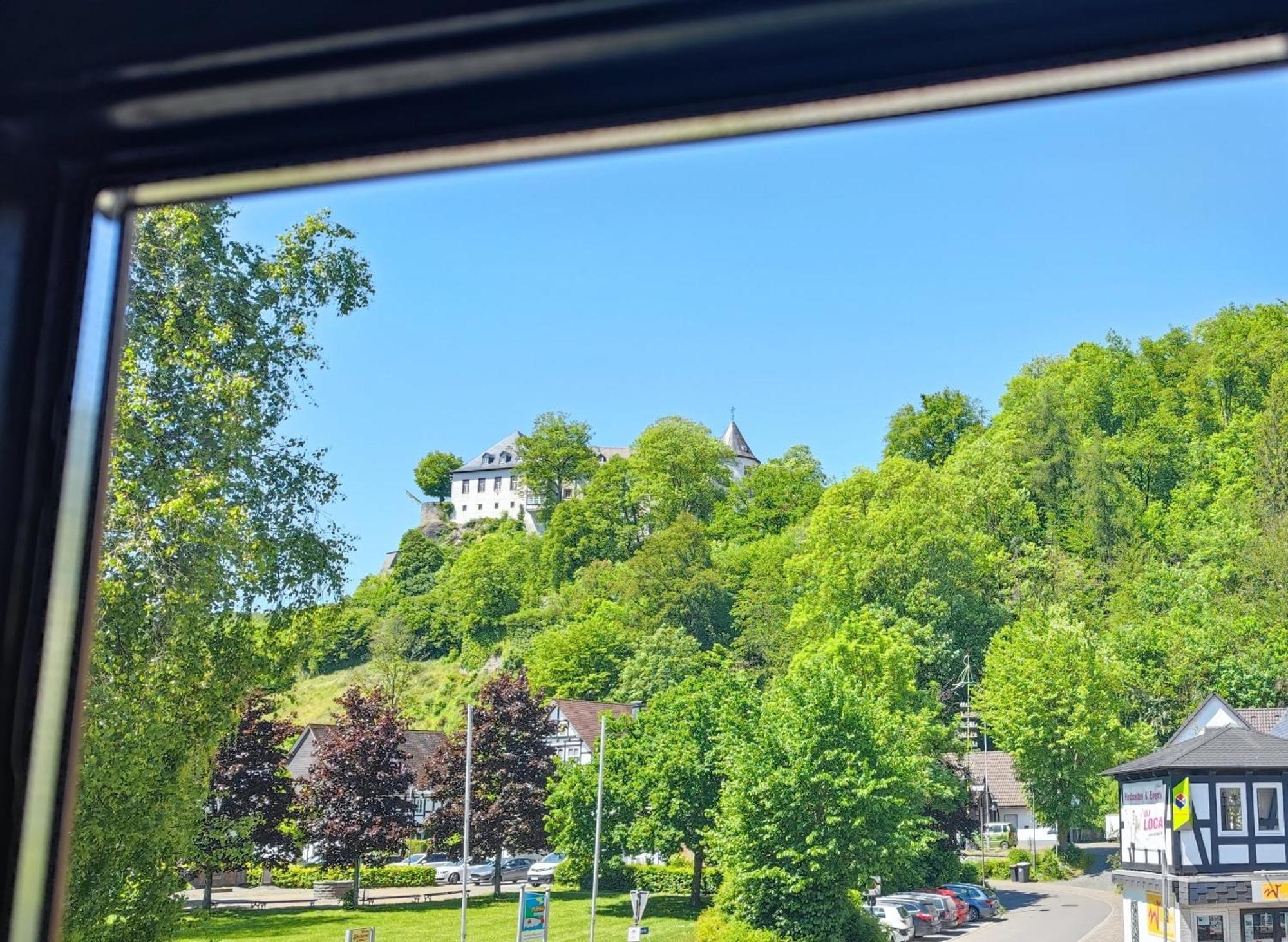 Ferienwohnung Sauerland Burgfenster レンネシュタット エクステリア 写真